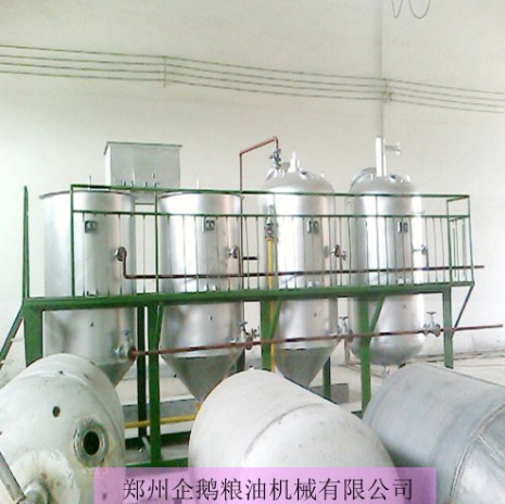 浸出油設備 綻放在油脂行業的“鏗鏘玫瑰”(圖1) 浸出油設備