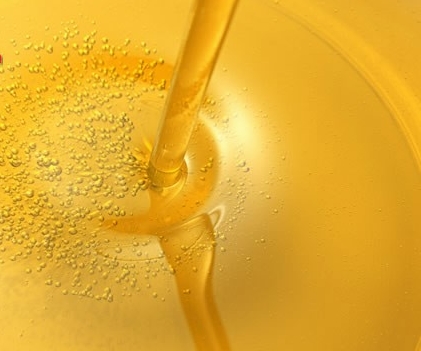 食用油價格的影響因素有哪些?(圖1) 精煉設備廠家的食用油示例圖