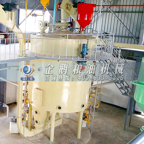 米糠油浸出設(shè)備廠家,企鵝糧油棋高一籌(圖1) 米糠油浸出設(shè)備